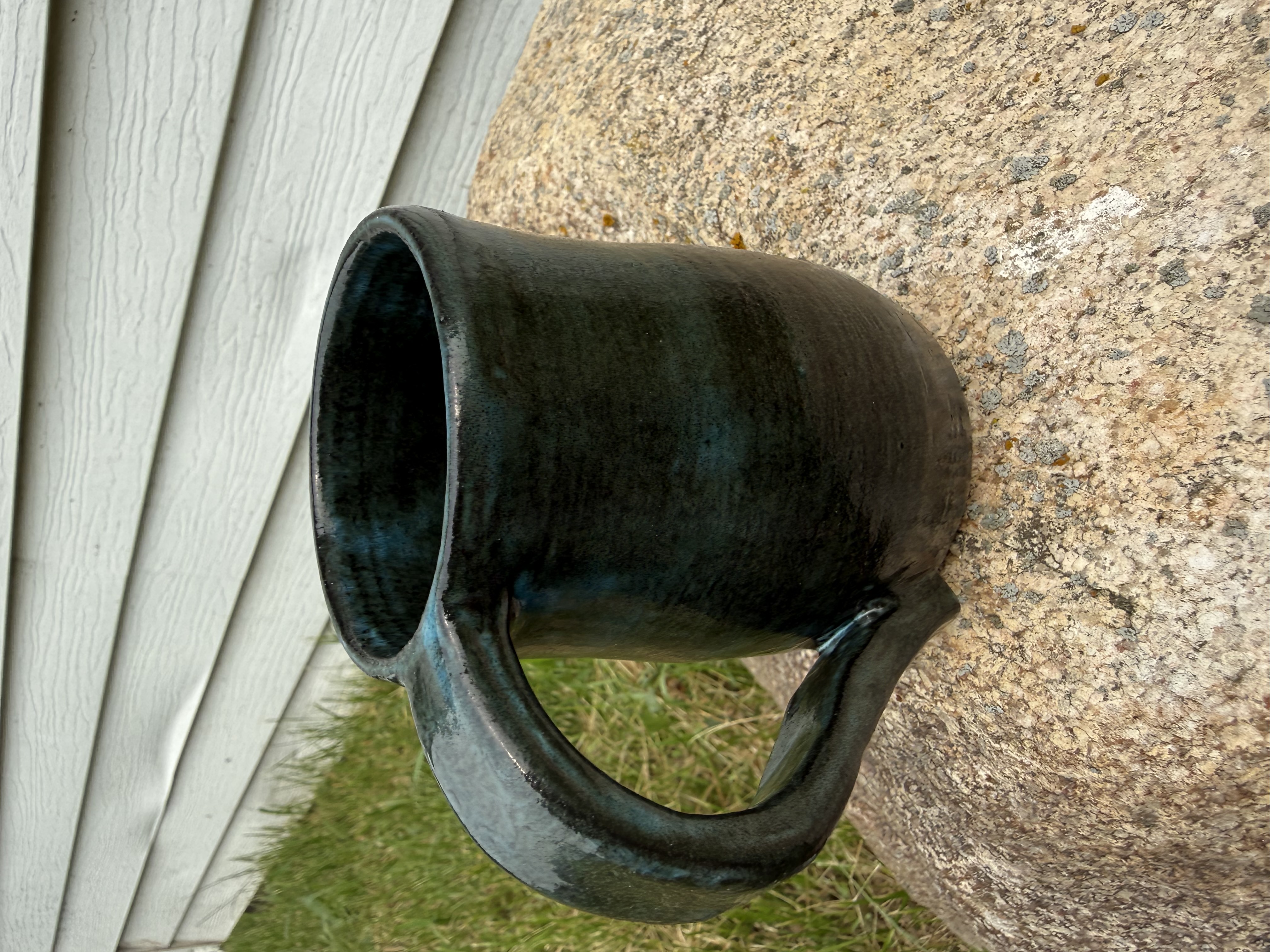 Engobe mug